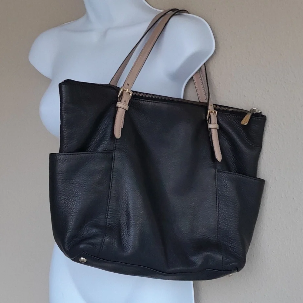 Michael Kors Jet Set Tote BLACK pebbled leather